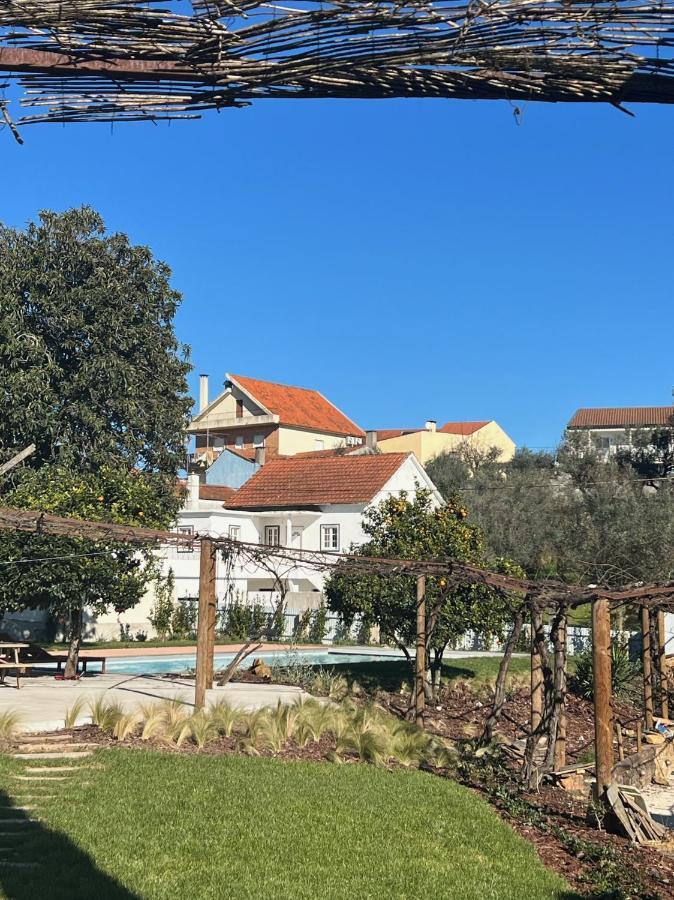 Casa Bizarra Castanheira de Pera Exterior foto