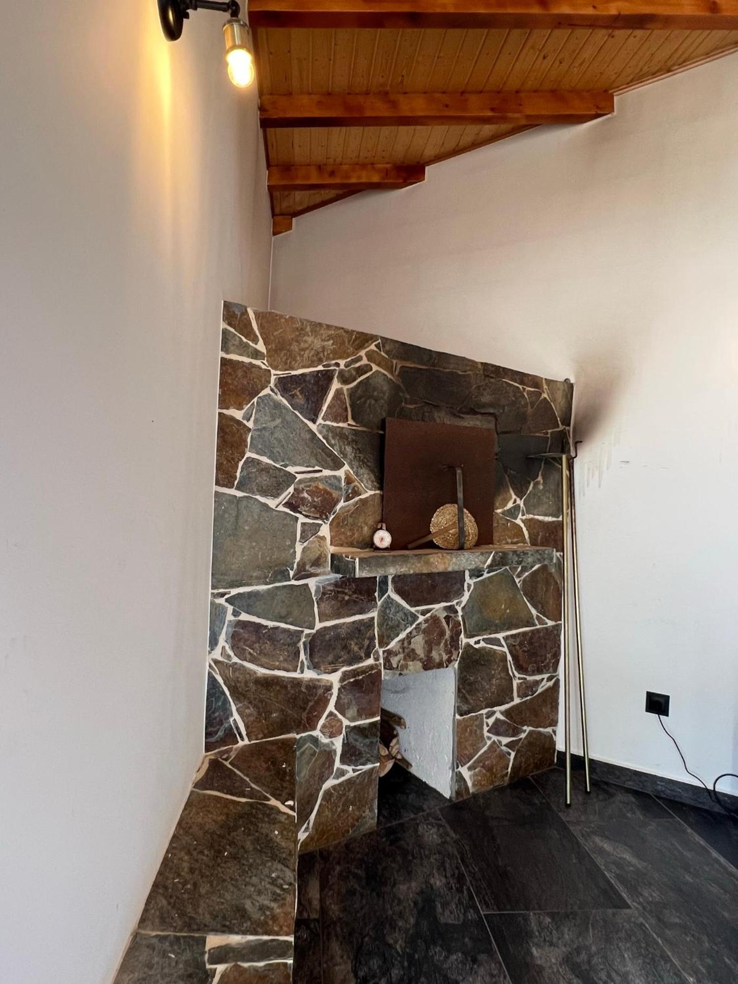 Casa Bizarra Castanheira de Pera Quarto foto